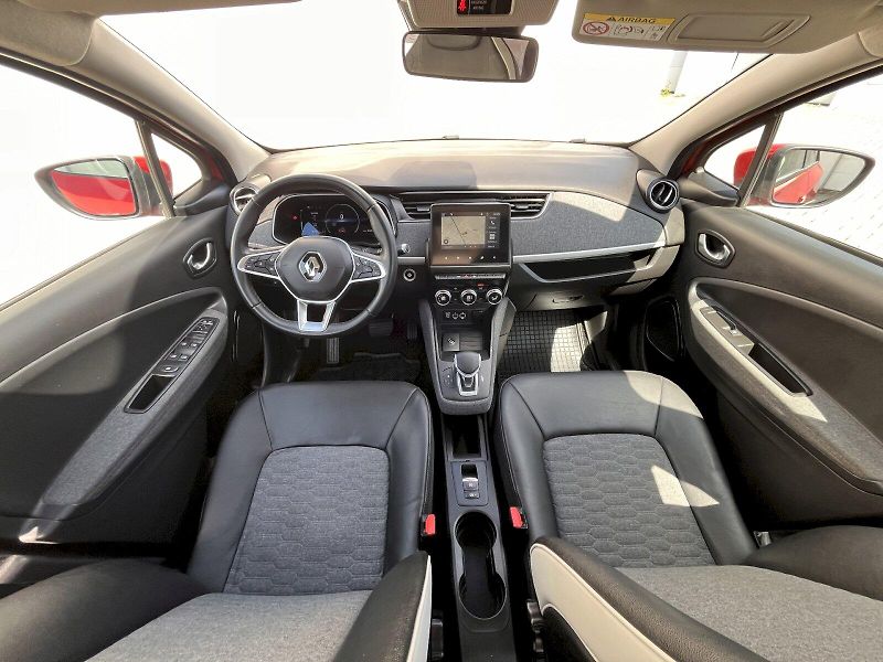 Renault ZOE (2020) 80KW ZEN 52kWh - fotka 5 z 22