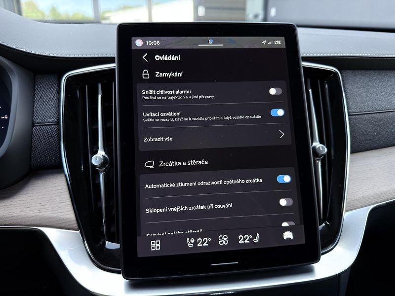 Volvo XC90 T8 AWD RECH. PLUS BRIGHT +kola - fotka 42 z 58