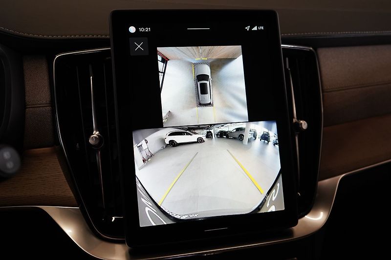 Volvo XC90 T8 PLUS Dark, Vzduch,Ventilace - fotka 34 z 46