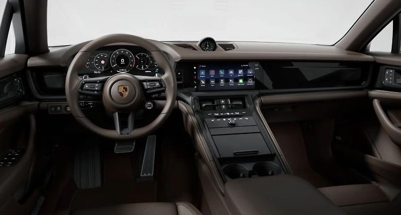 Porsche Panamera (2026) 4 - fotka 8 z 10