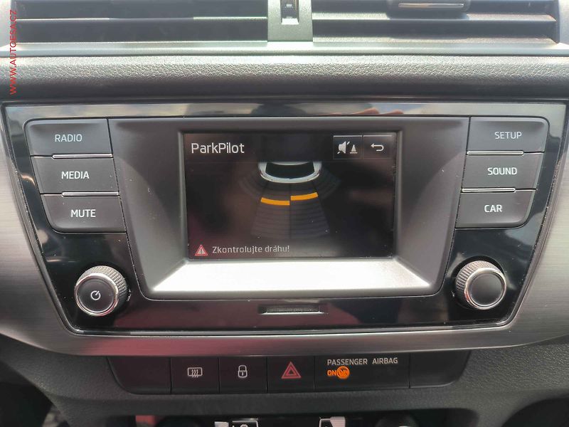 Škoda Fabia (2016) 1.2 TSI, 2.maj,ČR, AC - fotka 13 z 19