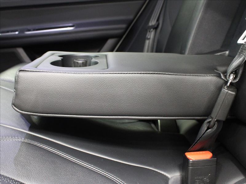 Jaguar XF 2,0 d 132KW Navi, Kůže, Aut, - fotka 31 z 34