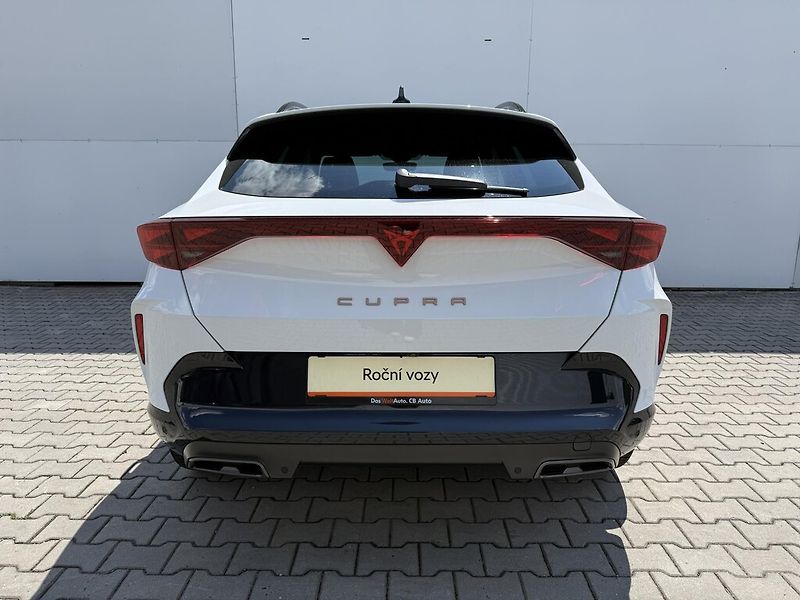 Cupra Formentor DSG 1,5 TSi 110 kW - fotka 5 z 24