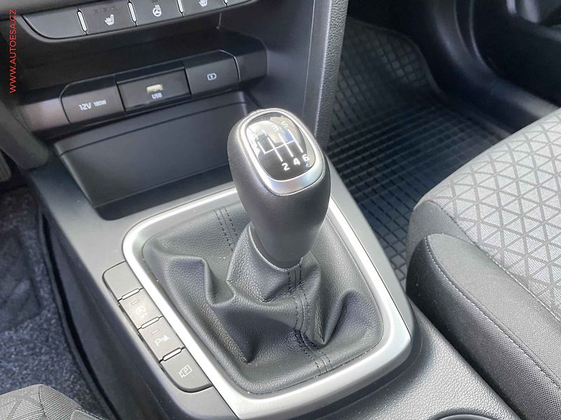 Kia Ceed (2022) 1.0 T-GDi SW, 1.maj,ČR, Spin - fotka 16 z 18