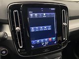 Volvo XC40 T4 MOMENTUM AUT CZ - náhled 40