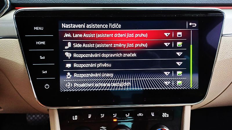 Škoda Superb L&K 2.0TSI 206kW-TZ-ČR-DPH - fotka 42 z 50