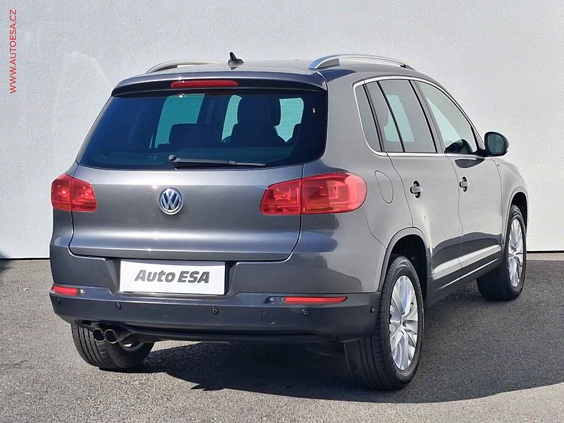 Volkswagen Tiguan (2013) 2.0 TDi 4x4, Life, DSG, bixen - fotka 4 z 19