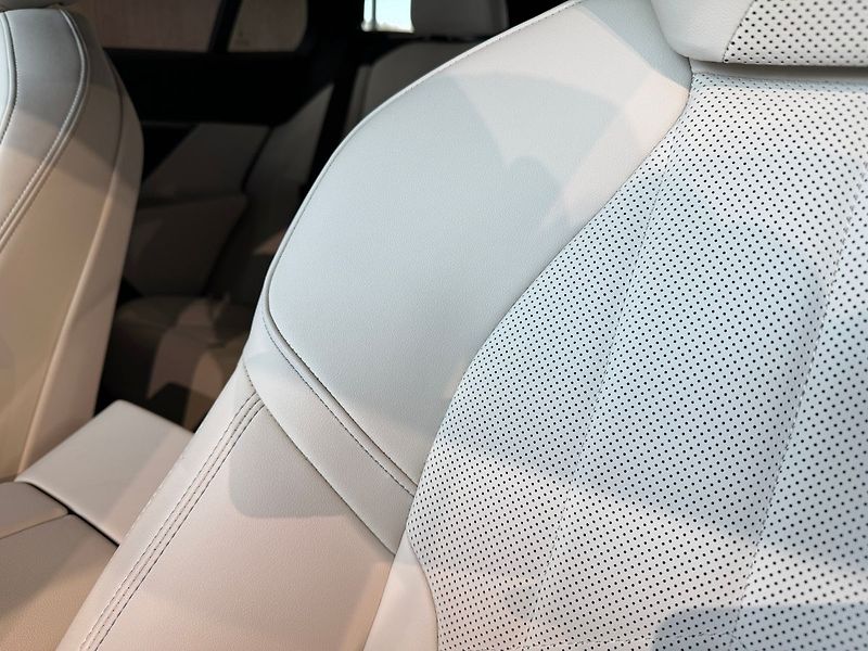BMW Řada 5 540d xDrive, Bowers, Ventilace - fotka 16 z 34