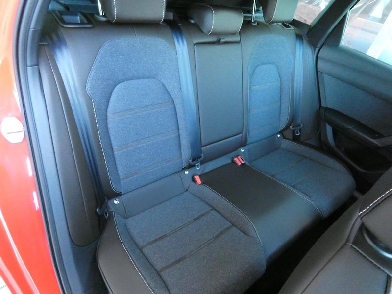 Seat Leon (2022) Combi Xellence 1,5 TSI 110KW - fotka 28 z 30