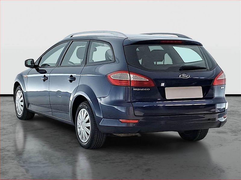 Ford Mondeo (2008) 2.0 TDCi, Automat, po STK - fotka 4 z 17