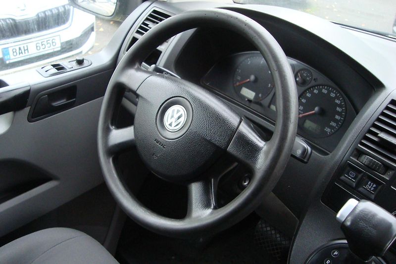 Volkswagen Transporter (2008) 2.5TDi,AUT,ČR,S.Kn.9-Míst - fotka 36 z 58