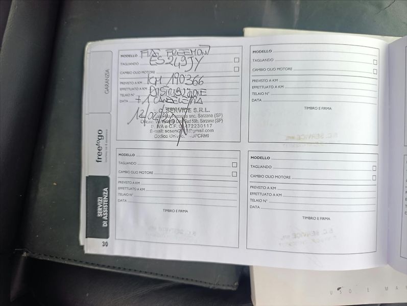 Fiat Freemont 2,0 MJT 4x4 7Míst AUTOMAT Navi - fotka 43 z 44