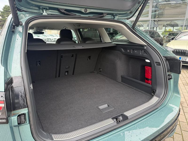 Volkswagen Passat Elegance 2.0 TDI 110 kW DSG Va - fotka 24 z 25