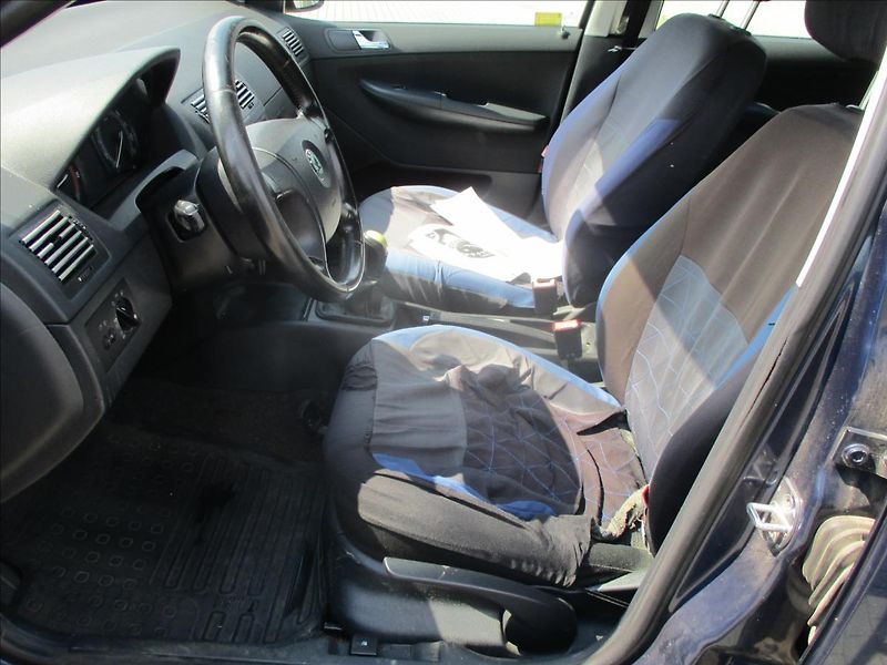 Škoda Fabia 1,2 i 47kw Klima, CZauto - fotka 7 z 41