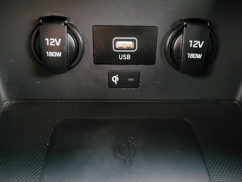 Hyundai i30 WG 1.5 T-GDI 118kW SMART *ČR - fotka 19 z 44