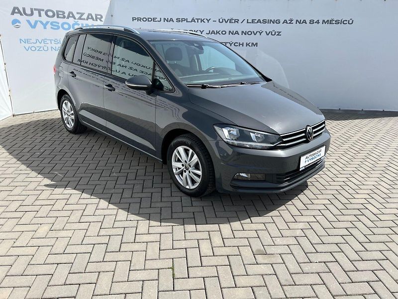 Volkswagen Touran (2023) 1.5TSi 110kW DSG! 7-míst! Navi - fotka 3 z 37