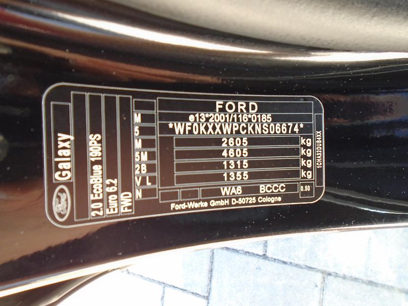 Ford Galaxy 2.0EcoBlue 140kW 8AT Vignale  - fotka 39 z 47
