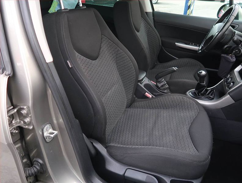 Peugeot 308 (2009) 1.6 VTi, Serv.kniha, nová STK - fotka 9 z 20