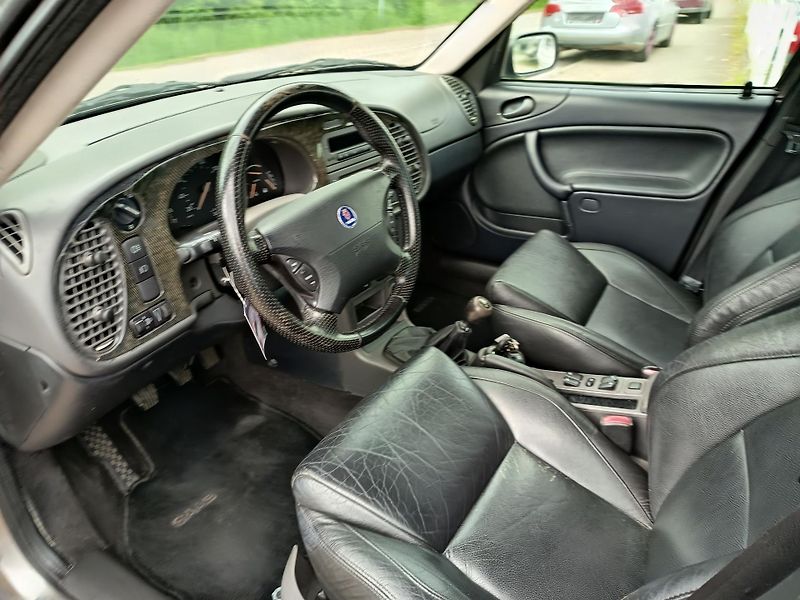 Saab 9-3 (2001) 2.0TS - fotka 13 z 31