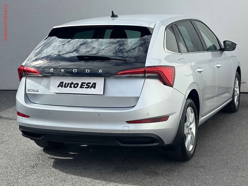 Škoda Scala (2022) 1.5 TSi, 1.maj,ČR, Style, LED - fotka 4 z 17