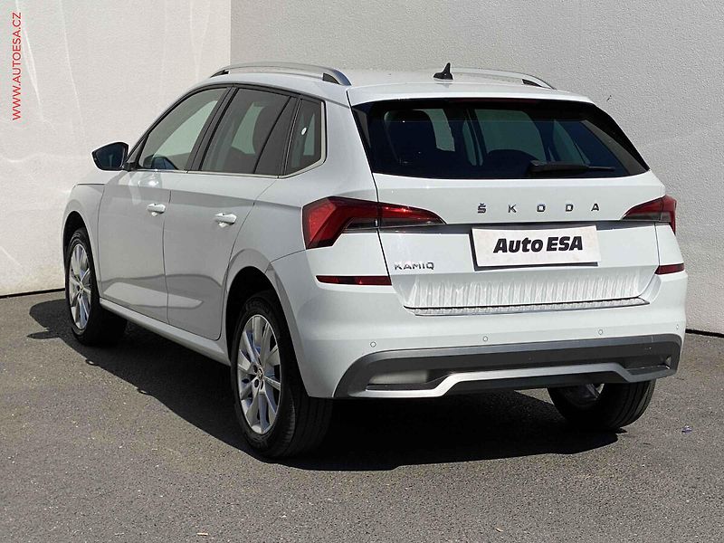 Škoda Kamiq (2020) 1.0 TSi, Ambition Plus, navi - fotka 6 z 20