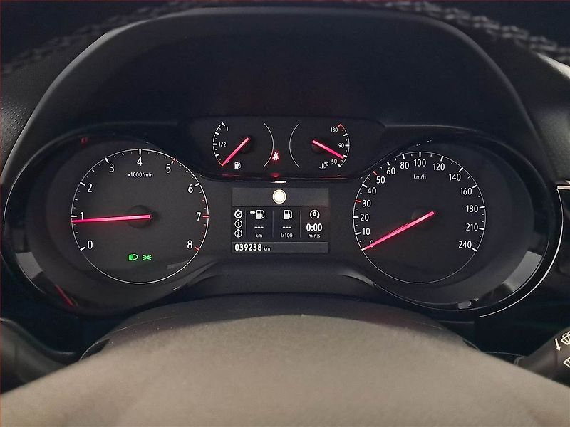 Opel Corsa (2021) 1.2, Serv.kniha, Tempomat - fotka 10 z 18