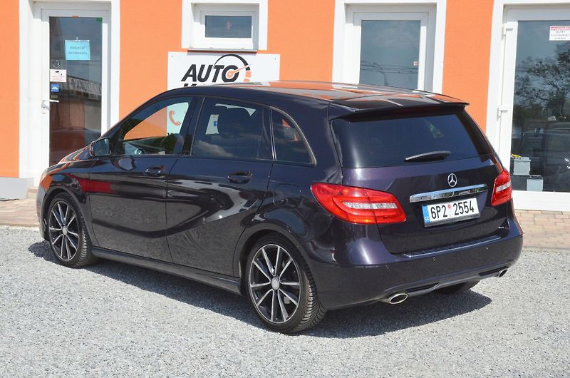 Mercedes-Benz Třídy B (2013) B 200 CDi 100kW / Bi-XENON /ČR - fotka 4 z 31