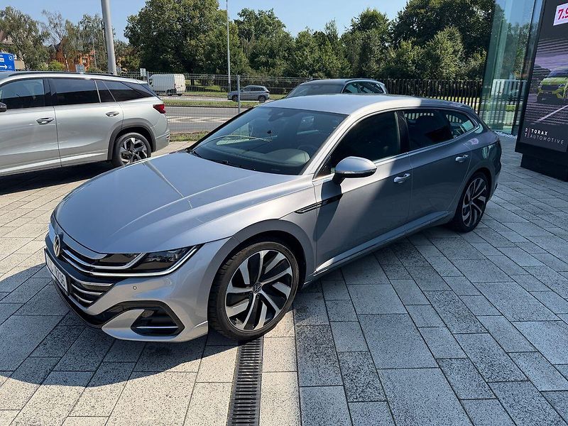 Volkswagen Arteon Shooting Brake R-line  2,0TDI 147kW Tažné Zár - fotka 4 z 17