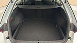 Škoda Octavia 2.0 TDI Ambition Combi - náhled 17