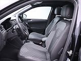 Volkswagen Tiguan Allspace 2,0 TSI DSG 4M R-Line 7Míst DP - náhled 13