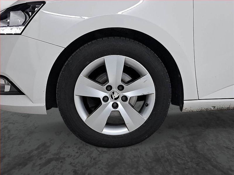 Škoda Fabia (2021) Ambition 1.0 TSI, ČR,1.maj - fotka 15 z 17