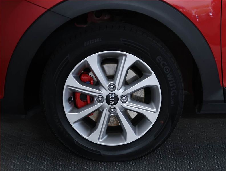 Kia Stonic (2021) 1.2 DPI, Serv.kniha - fotka 14 z 16