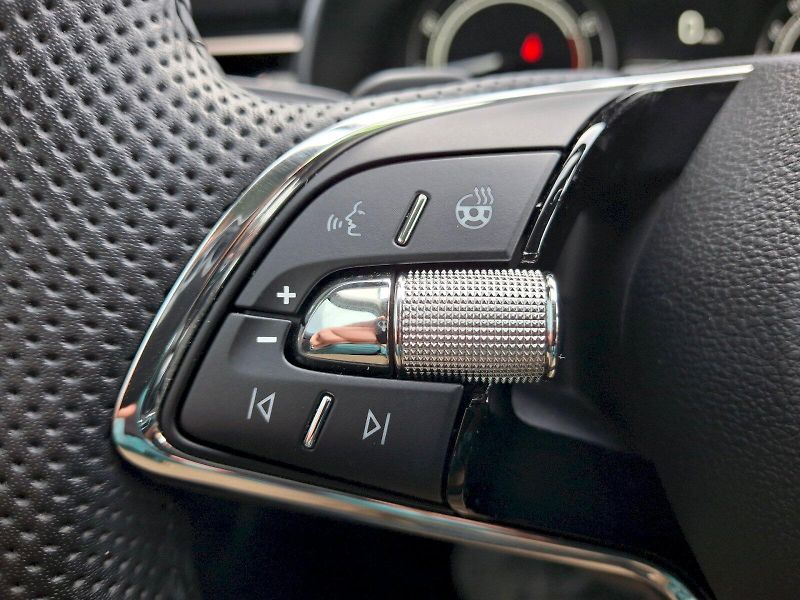 Škoda Scala (2021) Style DSG 1,5TSi 110kW - fotka 27 z 35