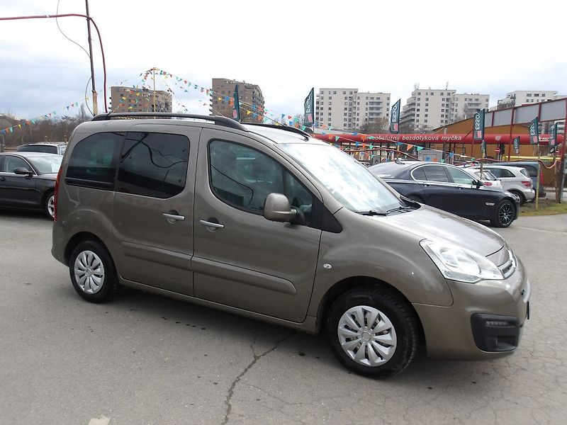 Peugeot Partner Tepee 1,6HDi ČR 1.MAJ.! -21%DPH !!! - fotka 6 z 33
