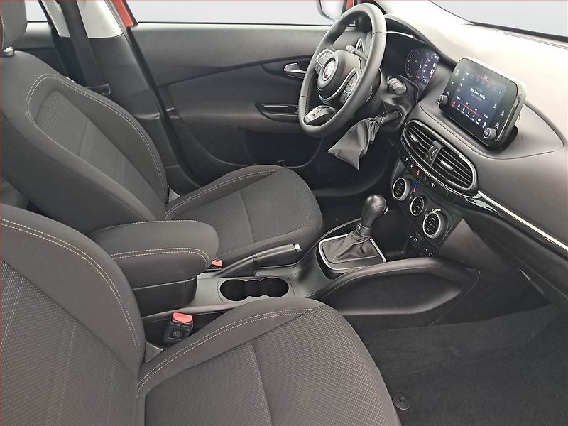 Fiat Tipo (2023) 1.5 MHEV, Automat, Serv.kniha - fotka 9 z 18