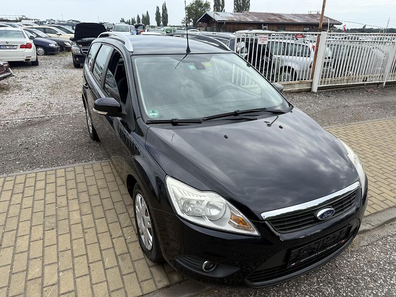 Ford Focus (2009) 1.6 td - fotka 9 z 40