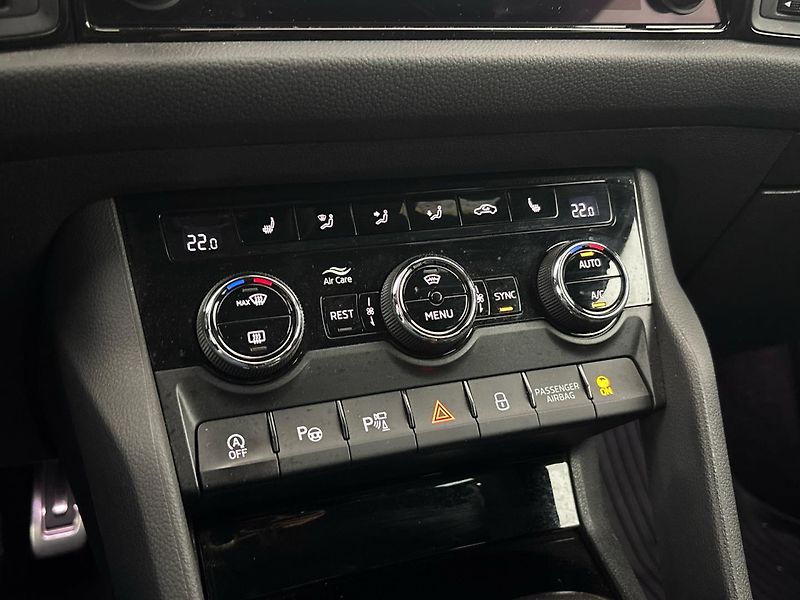 Škoda Kodiaq SportLine 4x4 DSG - fotka 19 z 29
