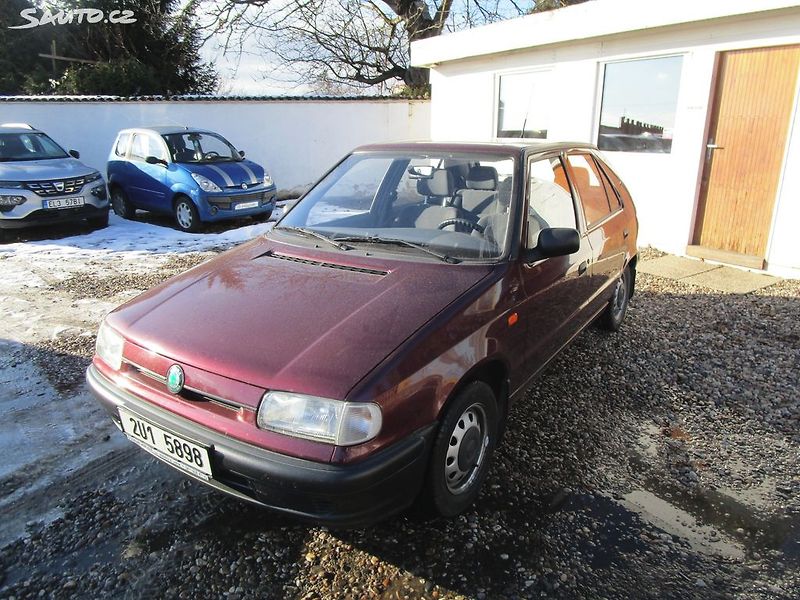 Škoda Felicia 1,3 MPI - 40KW - PĚKNÝ STAV - fotka 3 z 16