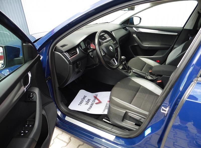 Škoda Octavia III 1.2 TSi Joy, vyhř.sed., te - fotka 10 z 14