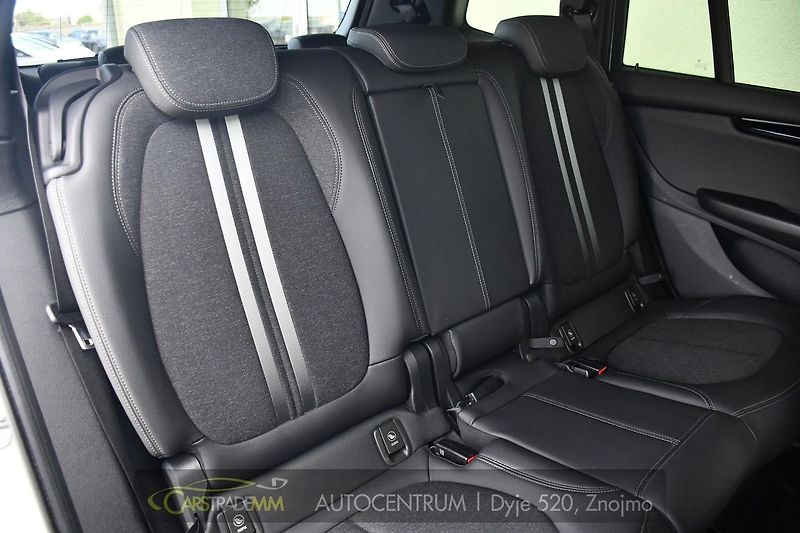 BMW Řada 2 216d GRAN TOURER 1M ČR TAŽNÉ - fotka 20 z 54