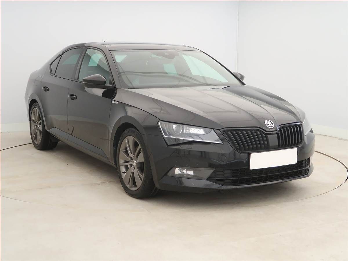 Škoda Superb Sportline 2.0 TDI, Serv.kniha