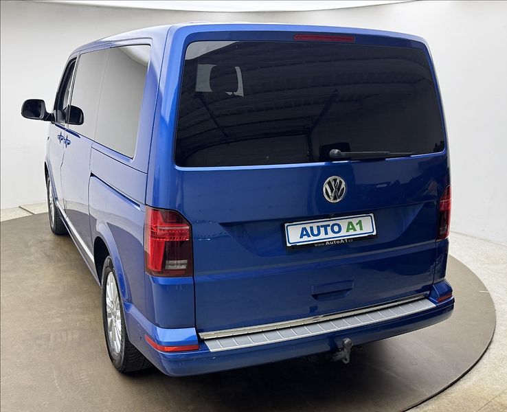 Volkswagen Multivan 2,0 4X4 DSG NZTOP HIGHLINE ČR - fotka 6 z 40