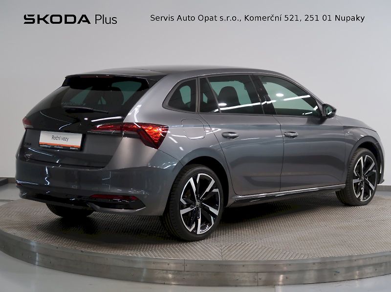 Škoda Scala (2025) MONTE CARLO 1.5TSI 110KW DSG Z - fotka 2 z 40