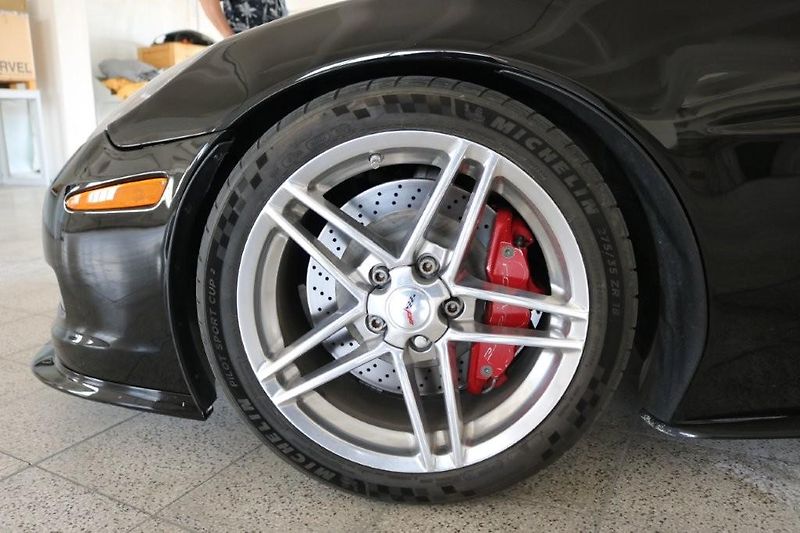 Chevrolet Corvette (2010) C6 6,2l LS3  VETTEPOINT Z06 - fotka 13 z 18