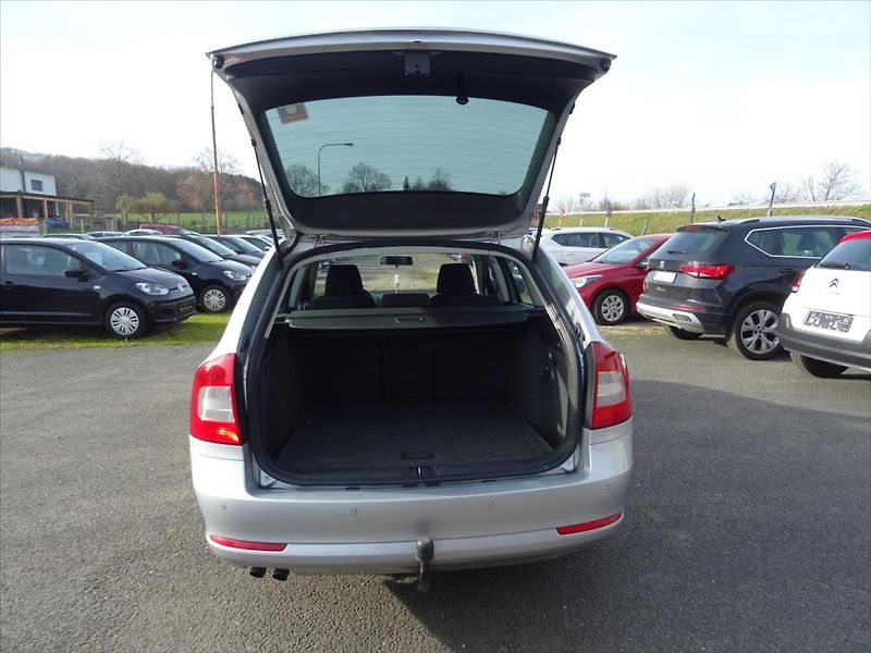 Škoda Octavia 1,9 TDi 77 kW BLS - fotka 7 z 19