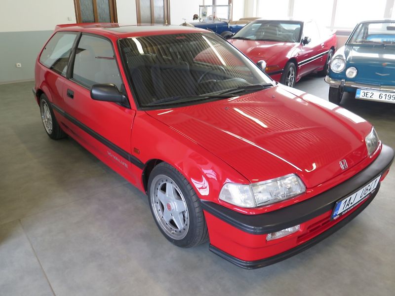 Honda Civic 1.6 16V 80kW - fotka 5 z 22