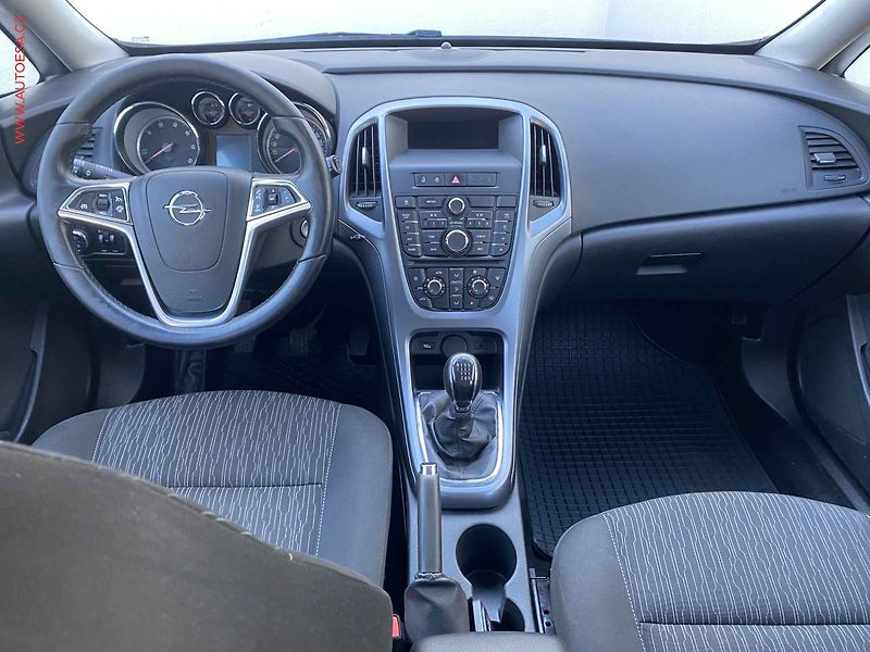 Opel Astra (2016) 1.6CDTi, ČR, servis.kniha - fotka 8 z 17