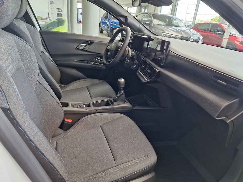 Renault Clio (2026) evolution TCe 115   - fotka 5 z 8