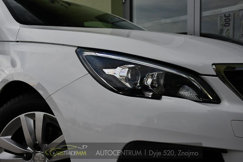 Peugeot 308 SW 1.5BlueHDi ACTIVE CARPLAY - fotka 46 z 47