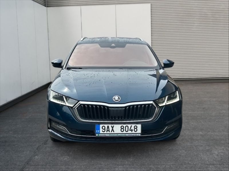 Škoda Octavia 2,0 TDI 110 Style DSG - fotka 2 z 11